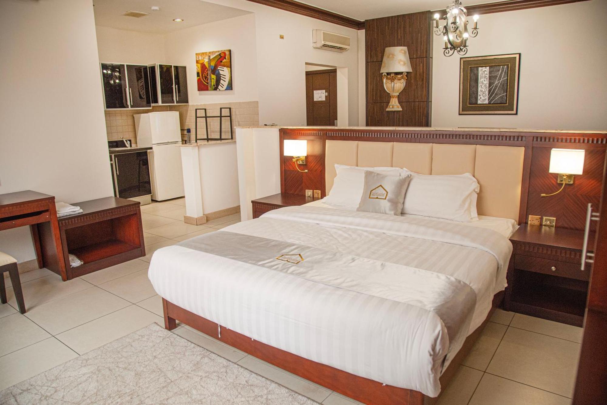 Orans Suites 2 Djedda Buitenkant foto